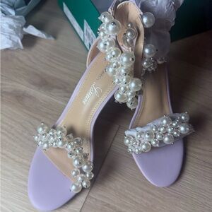 Lauren Lorraine NIB Fiesta Violet Heels Pearl Style Beaded Design Size 5.5